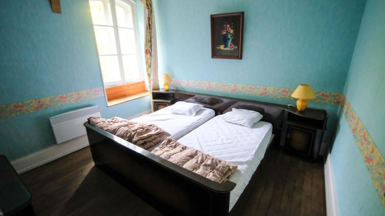 La Moncelle Private Castle With Park - Chateau Guillermo מראה חיצוני תמונה