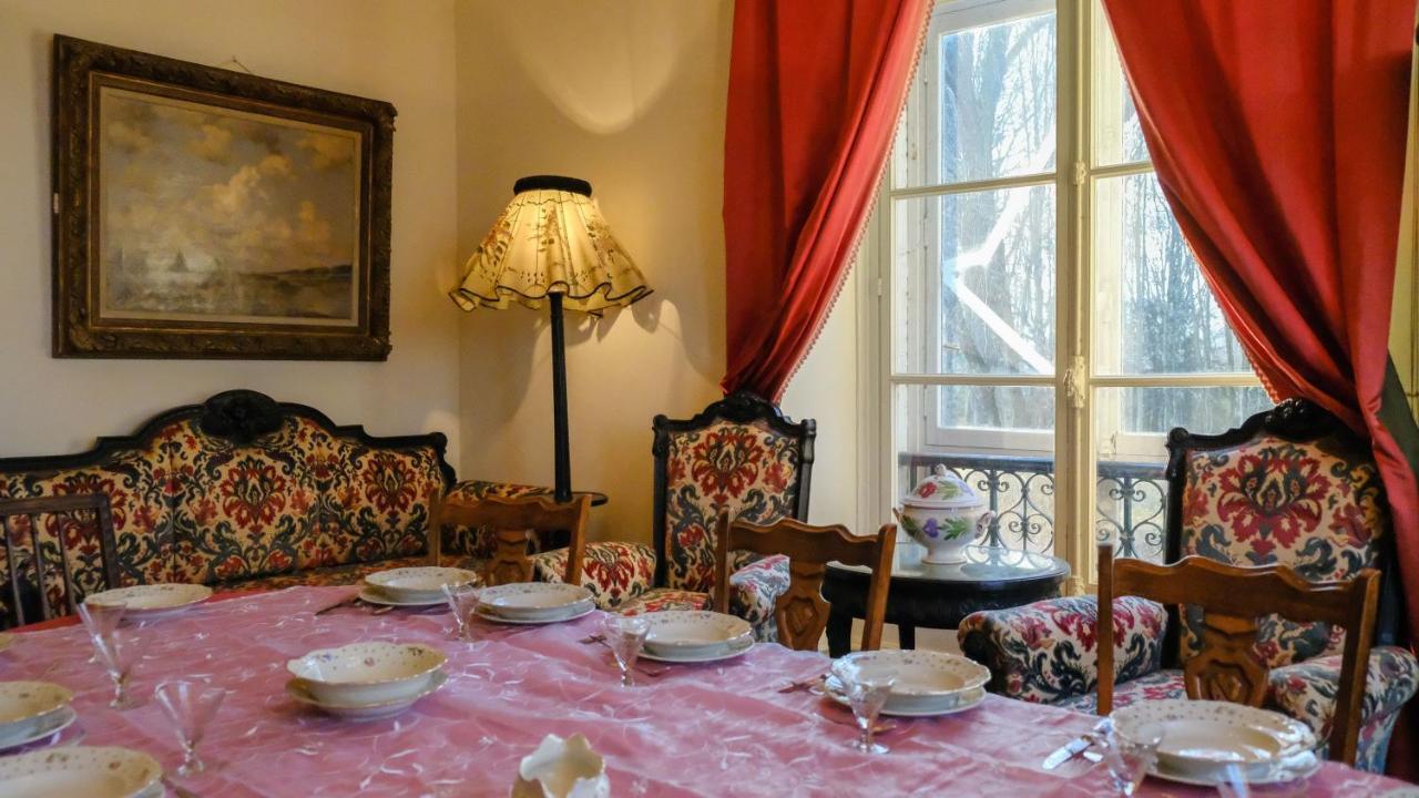La Moncelle Private Castle With Park - Chateau Guillermo מראה חיצוני תמונה